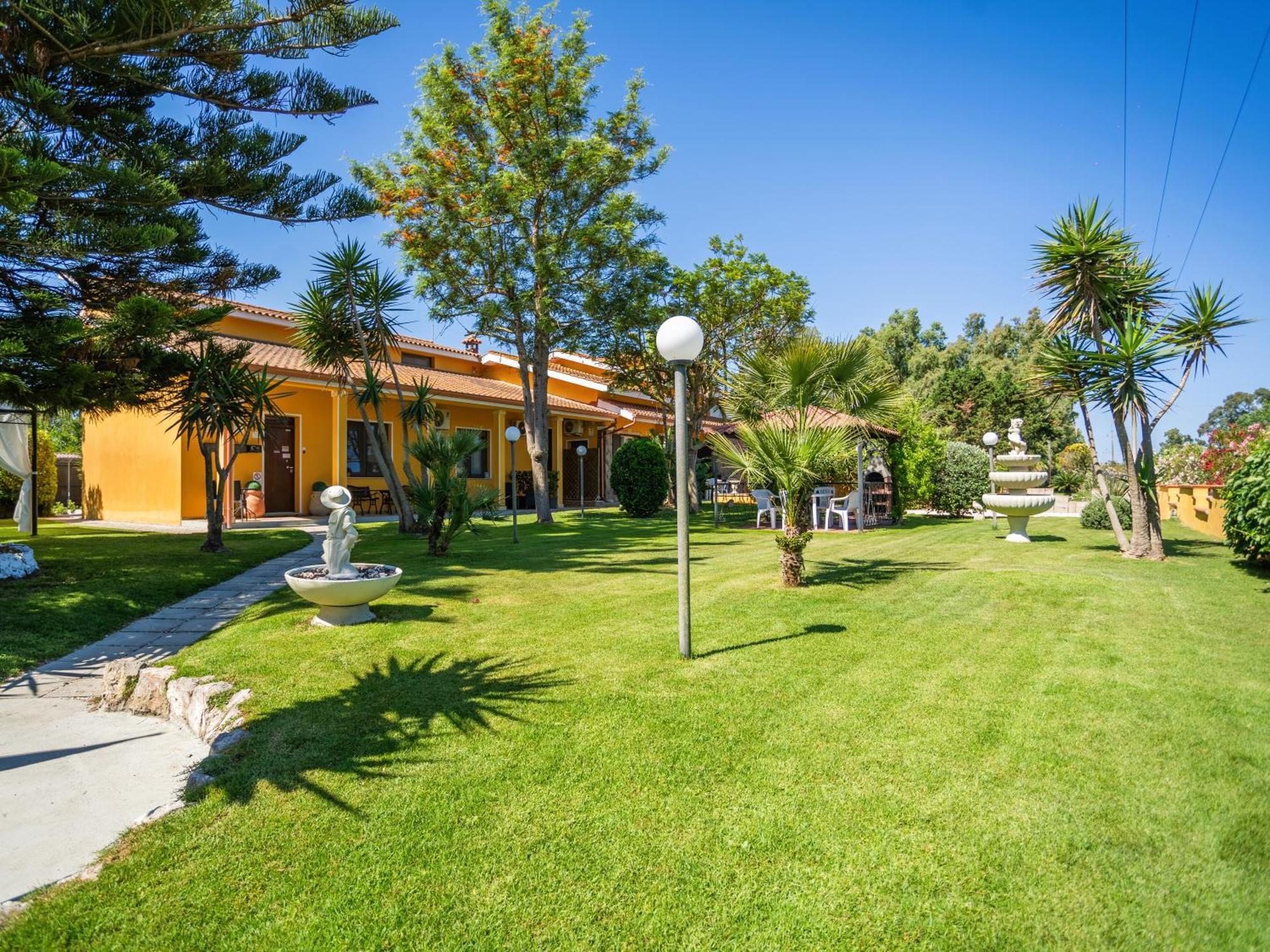 Memo's Guest house